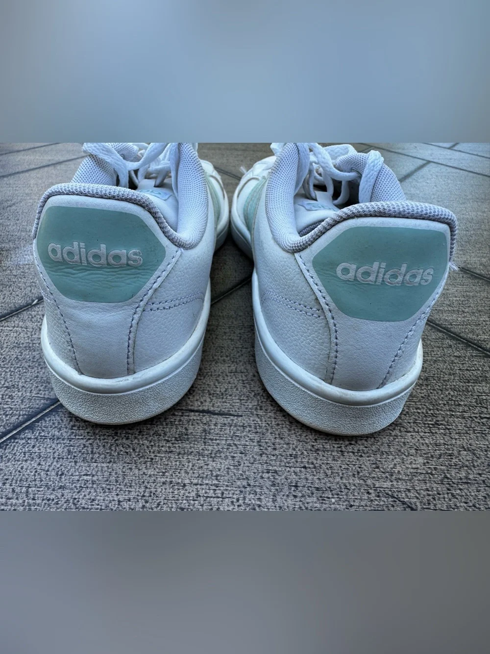 Adidas Grand Court Cloudfoam White Mint Stripe Sneakers Women’s 7